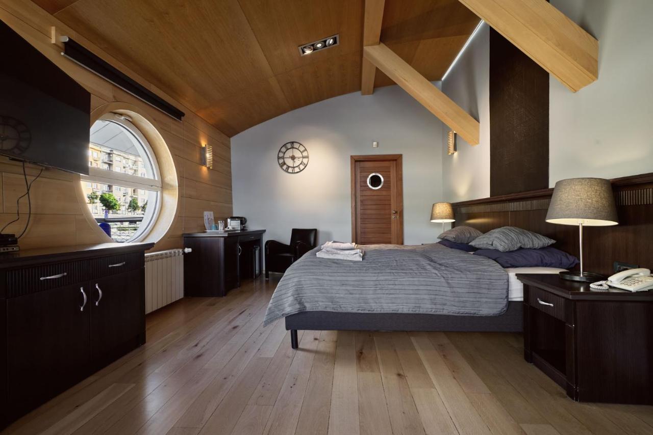 Vogue Boat Apartments Будапеща Екстериор снимка