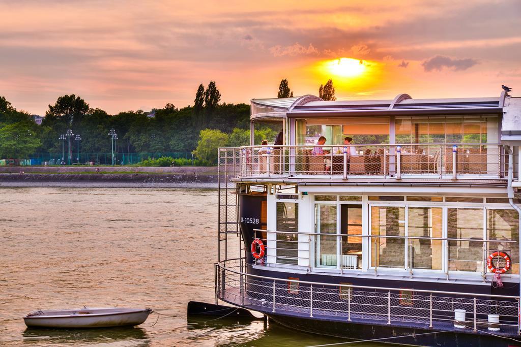 Vogue Boat Apartments Будапеща Екстериор снимка